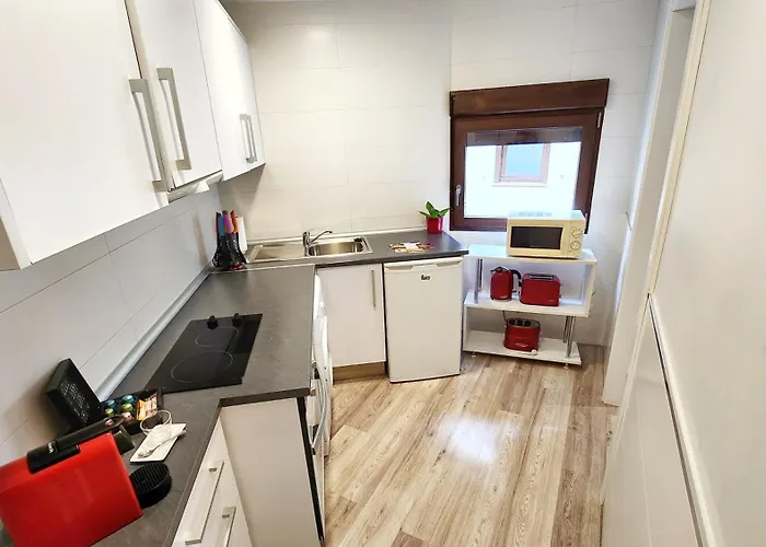 塞万提斯公寓 *